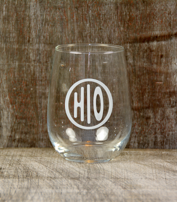 Plastic wine glasses- monogram design